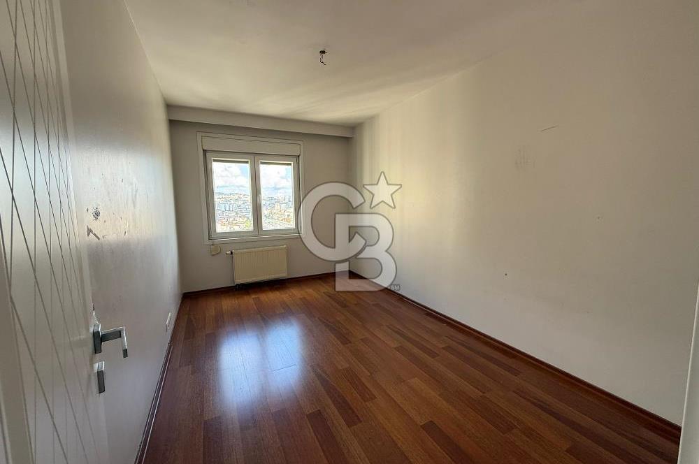 Ataşehir Kentplus 3352'de Havuz Mnz. Büyük Tip Kiralık 4+1 Daire