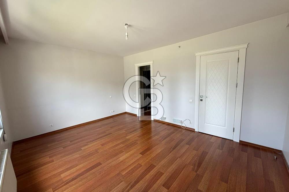 Ataşehir Kentplus 3352'de Havuz Mnz. Büyük Tip Kiralık 4+1 Daire