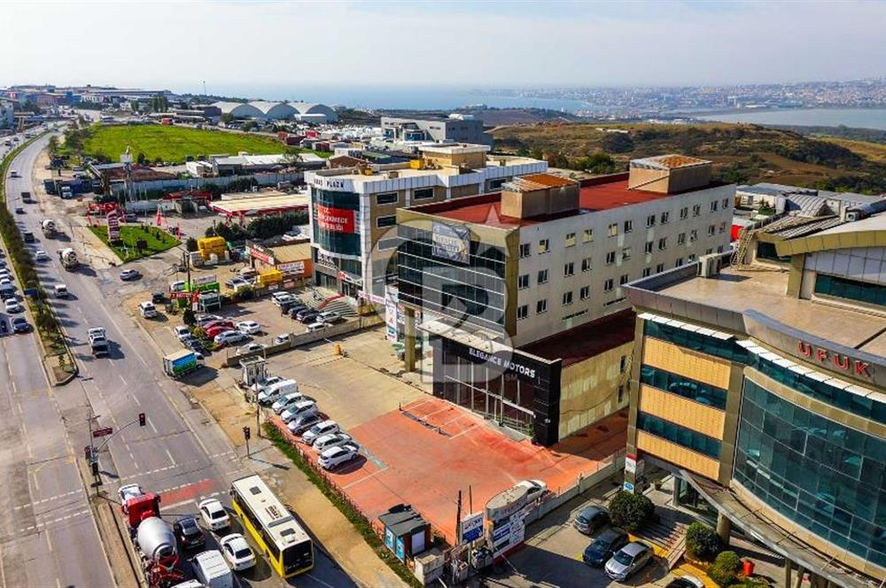 Esenyurt Hadımköy Yolu Üzerinde Satılık Plaza