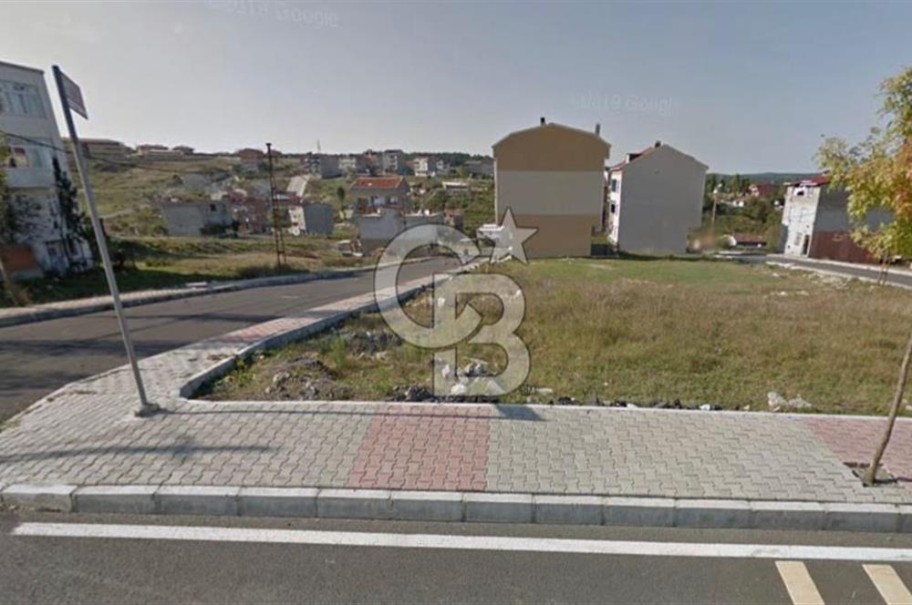 İstanbul,Arnavutköy'de konut imarlı arsa