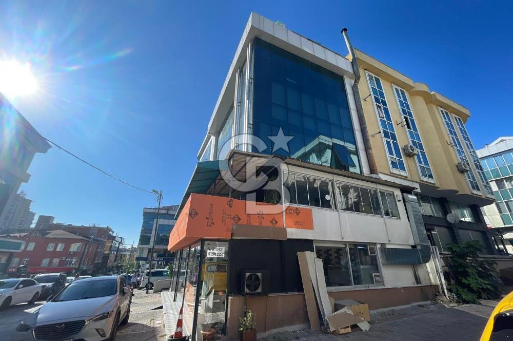 ÇEKMEKÖY MİMARSİNAN ÇAVUŞBAŞI CADDE CEPHELİ SATILIK OFİS