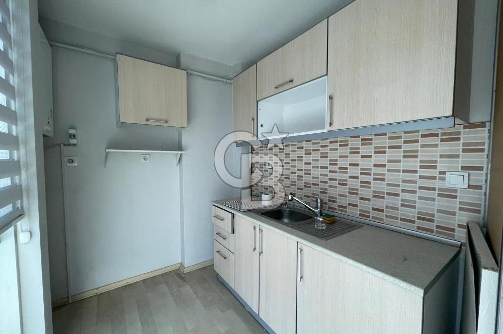ÇEKMEKÖY MİMARSİNAN ÇAVUŞBAŞI CADDE CEPHELİ SATILIK OFİS