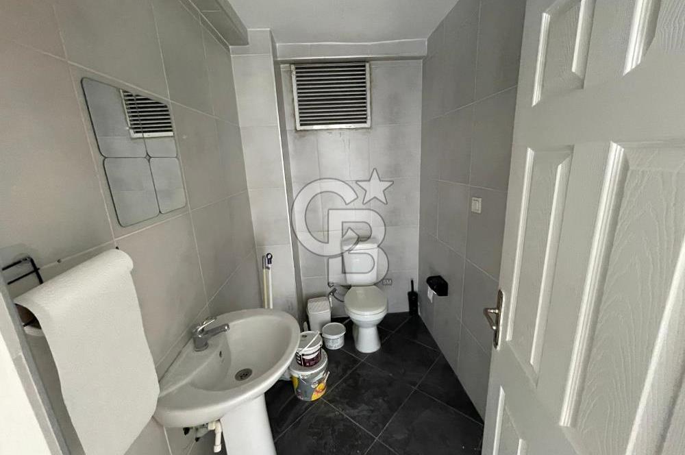 ÇEKMEKÖY MİMARSİNAN ÇAVUŞBAŞI CADDE CEPHELİ SATILIK OFİS