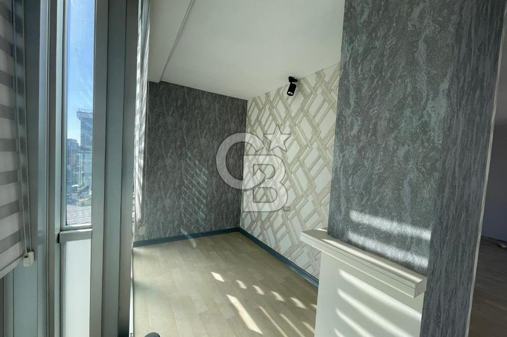 ÇEKMEKÖY MİMARSİNAN ÇAVUŞBAŞI CADDE CEPHELİ SATILIK OFİS