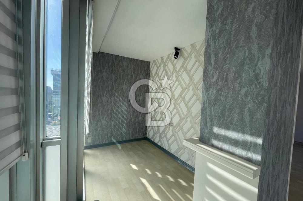 ÇEKMEKÖY MİMARSİNAN ÇAVUŞBAŞI CADDE CEPHELİ SATILIK OFİS