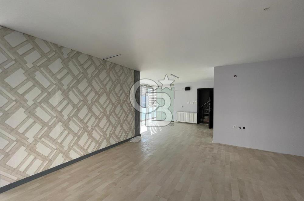 ÇEKMEKÖY MİMARSİNAN ÇAVUŞBAŞI CADDE CEPHELİ SATILIK OFİS