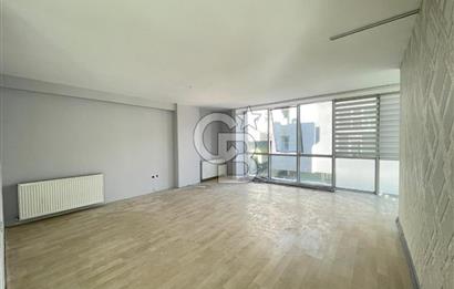 ÇEKMEKÖY MİMARSİNAN ÇAVUŞBAŞI CADDE CEPHELİ SATILIK OFİS
