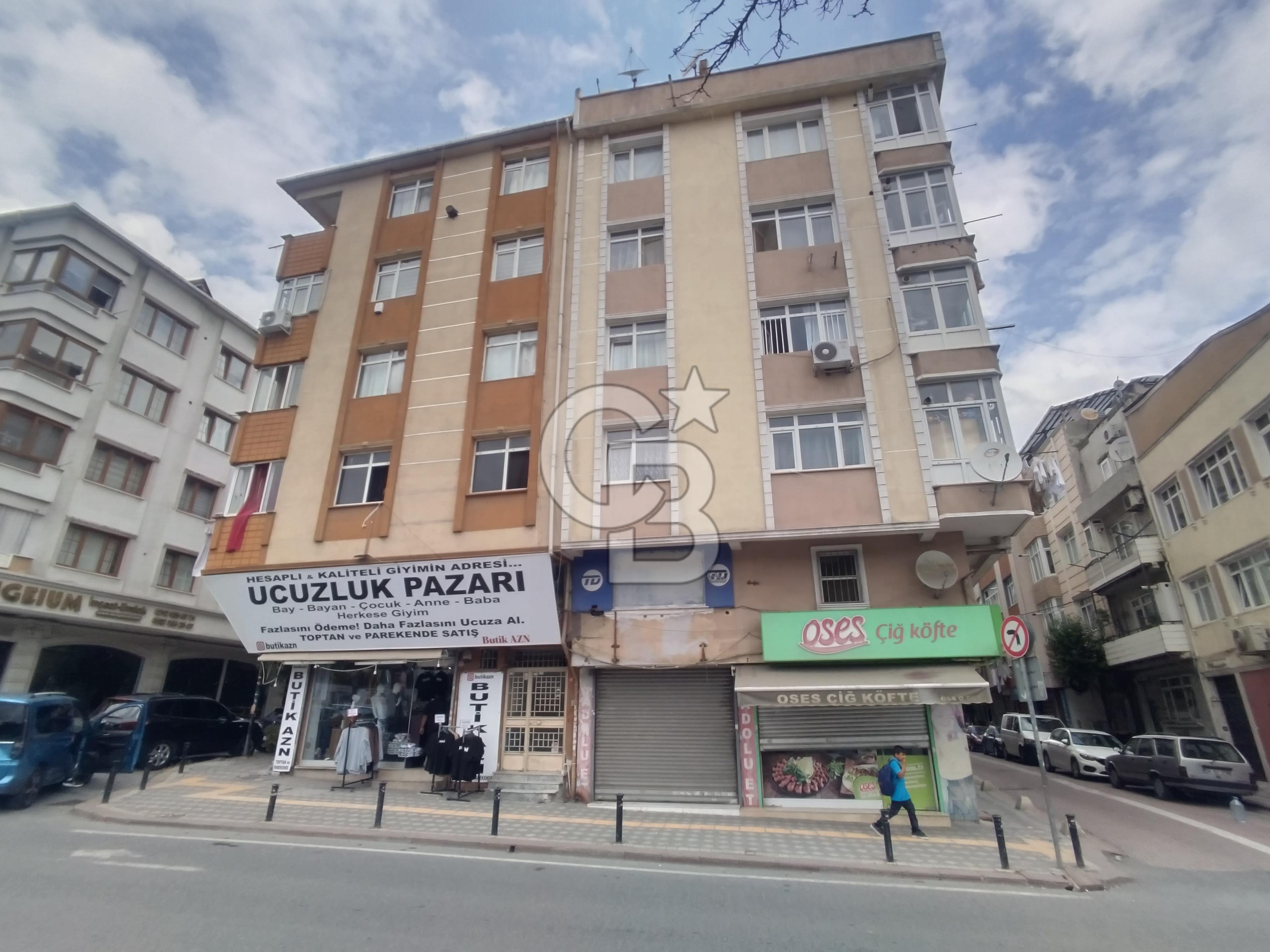 Zeytinburnu,belediye yakını,3. kat,2+1