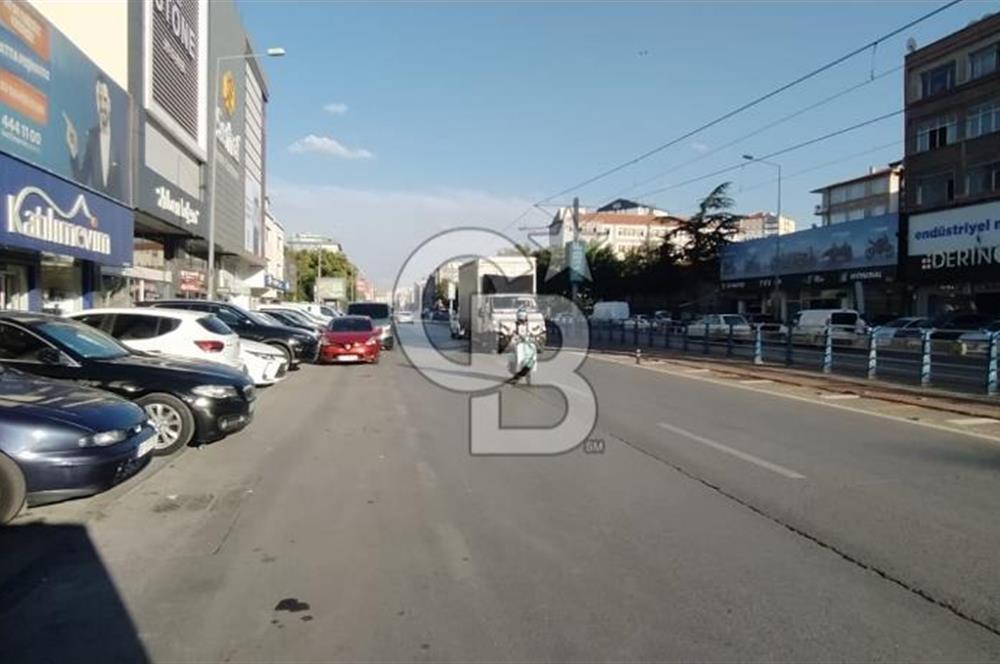 OSMAN KAVUNCUDA CADDE ÜSTÜ KİRALIK DÜKKAN