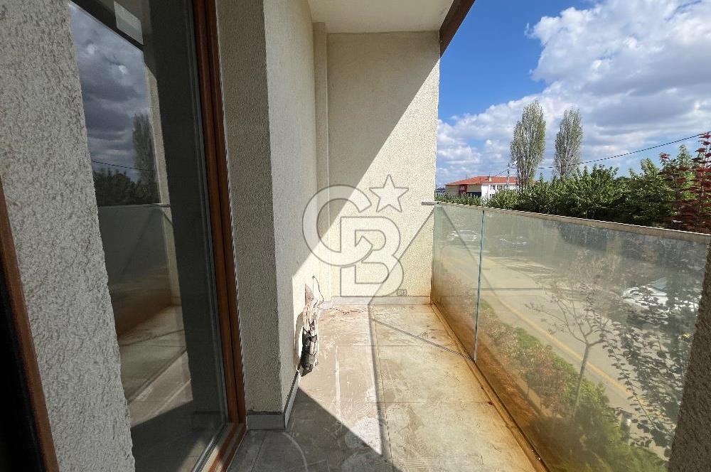PENDİK VELIBABA AYDOSLAND  KİRALIK BALKONLU GENİŞ 1+1 DAİRE