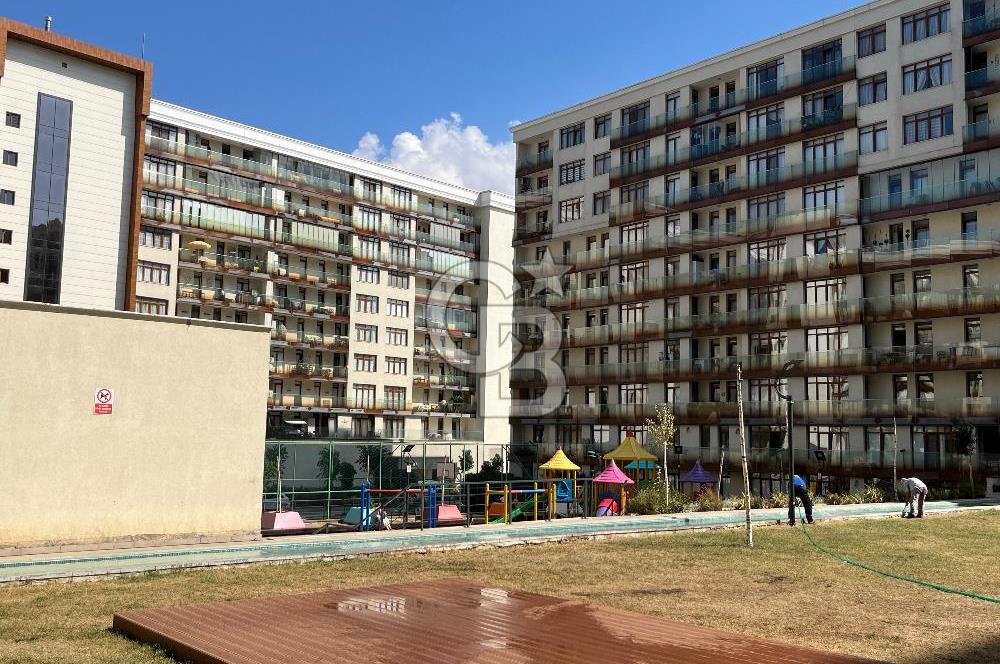 PENDİK VELIBABA AYDOSLAND  KİRALIK BALKONLU GENİŞ 1+1 DAİRE