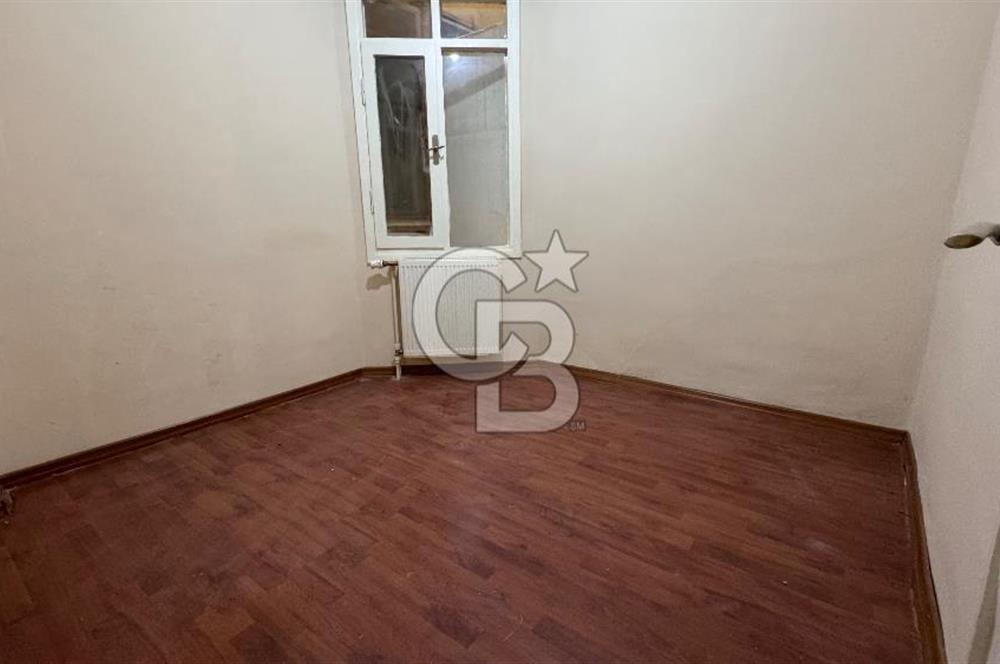 Balçova onur mahallesinde bakımlı 2+1 fırsat daire