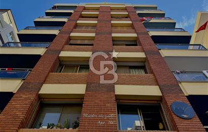 İzmir Karşıyaka Bostanlı Merkezde 3+1 140 m2 Net Kiralık Daire