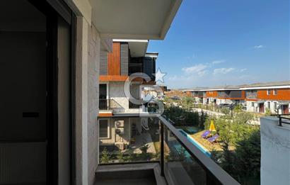 Seferihisar'da Satılık Sıfır 4+1, Geniş, Müstakil Havuzlu Villa