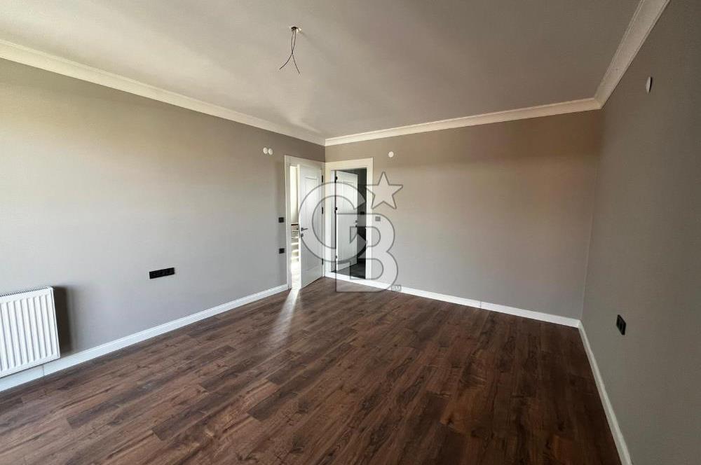Seferihisar'da Satılık Sıfır 4+1, Geniş, Müstakil Havuzlu Villa