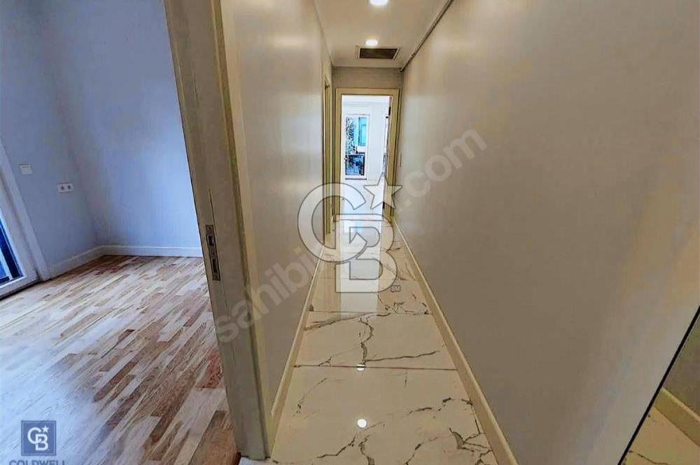 ÇATALÇEŞME SAHİL YALI PARSELİNDE AKILLI EV KONFORUNDA YENİ BİNA
