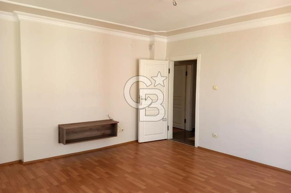 ÇORLU MERKEZ'DE CADDE ÜZERİ ARA KAT 2+1 SATILIK DAİRE