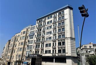 TAKSİM DE EŞYALI KİRALIK 1+1 DAİRE 