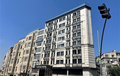 TAKSİM DE EŞYALI KİRALIK 1+1 DAİRE 