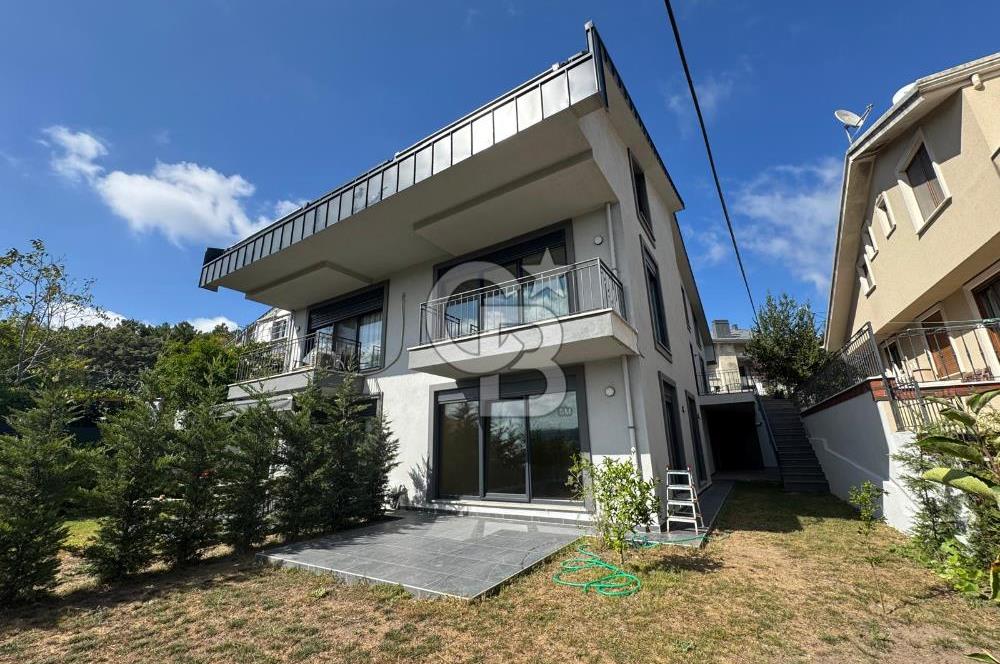 COLDWELL BANKER START'DAN ZEKERİYAKÖY'DE 4+1 VİLLA