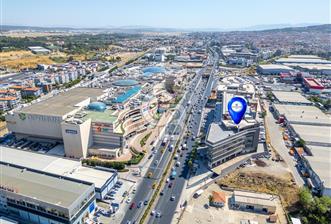 AKÇAY CADDESİ OPTİMUM AVM KARŞISINDA EMSALSİZ KOMPLE SATILIK PLAZA