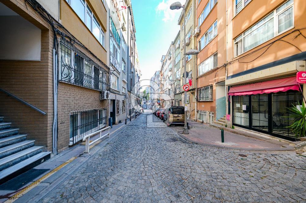 Fırsat Ortaköy Çevirmeci Caddesi Kapalı Teraslı 4+2Çatı Dubleksi