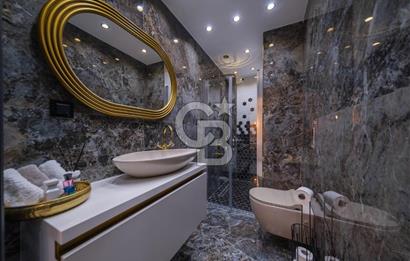 EDREMİTTE ULTRA LÜKS ÖZEL YAPIM MÜSTAKİL VİLLA