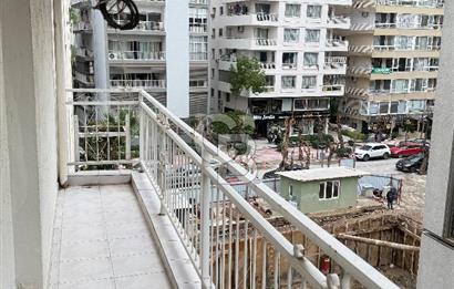 Alsancak Şair Eşref Bulvarı'nda Satılık Ferah 3+1 Daire