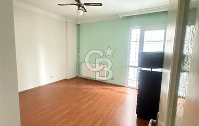 Alsancak Şair Eşref Bulvarı'nda Satılık Ferah 3+1 Daire
