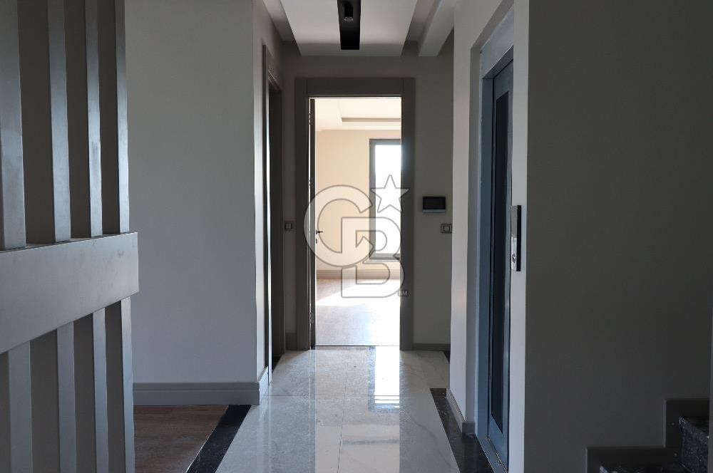 CB VİZYON SITKI ŞİMŞEK'TEN SİTE İÇİ LÜKS YAPILI SIFIR VİLLALAR