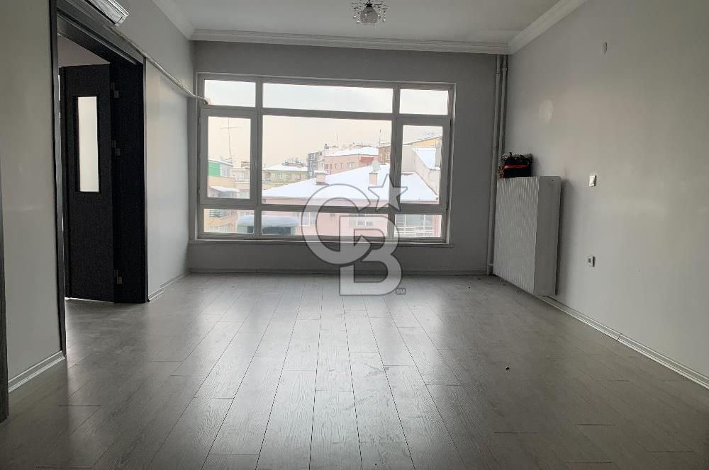 ŞEHRİN MERKEZİ KIZILAY ADAKALE SOKAKTA KİRALIK 3+1 DAİRE