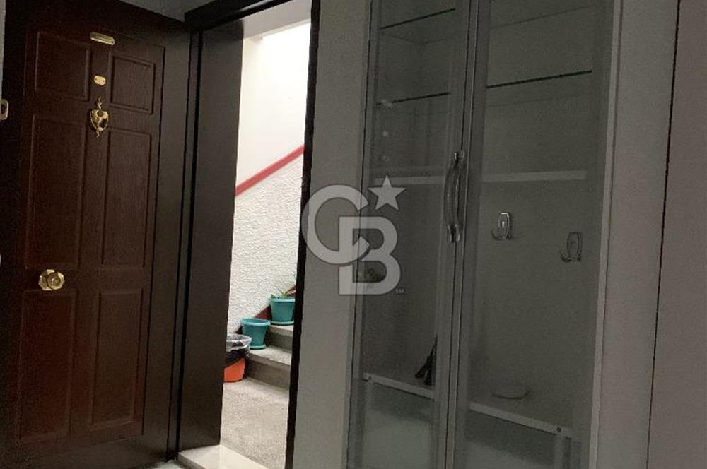 ŞEHRİN MERKEZİ KIZILAY ADAKALE SOKAKTA KİRALIK 3+1 DAİRE