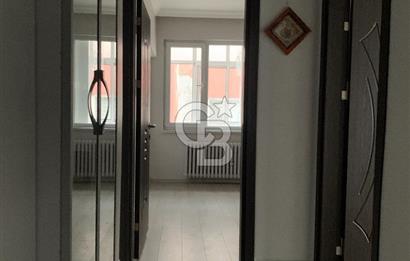 ŞEHRİN MERKEZİ KIZILAY ADAKALE SOKAKTA KİRALIK 3+1 DAİRE