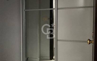 ŞEHRİN MERKEZİ KIZILAY ADAKALE SOKAKTA KİRALIK 3+1 DAİRE