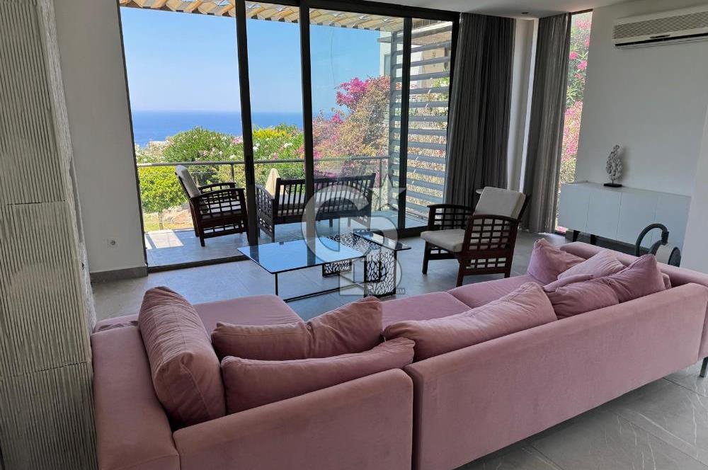 Yalıkavak'ta Ödüllü Sitede Müstakil Havuzlu Satılık Villa