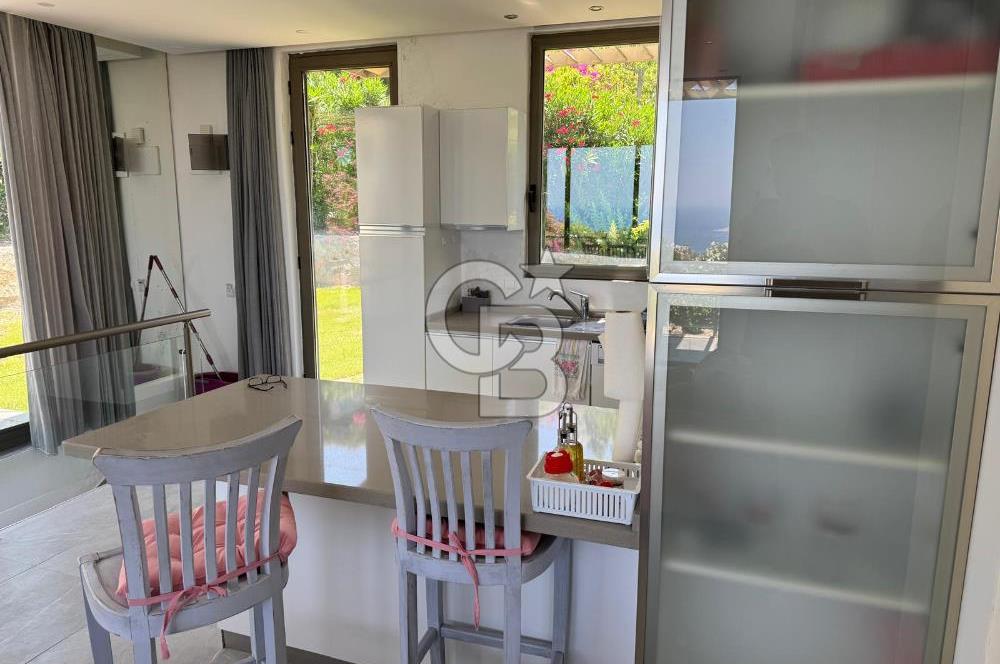 Yalıkavak'ta Ödüllü Sitede Müstakil Havuzlu Satılık Villa
