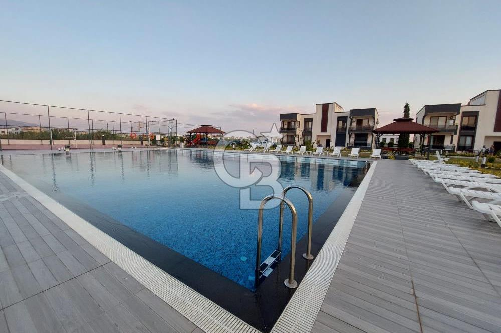 SEFERİHİSAR DOĞANBEY SAHİL SİTESİNDE 1+1 DAİRE
