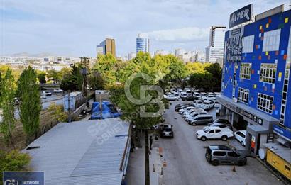 ANKARA KONYA YOLUNDA CEPHE 6000m2 KDV'Lİ KİRALIK BİNA