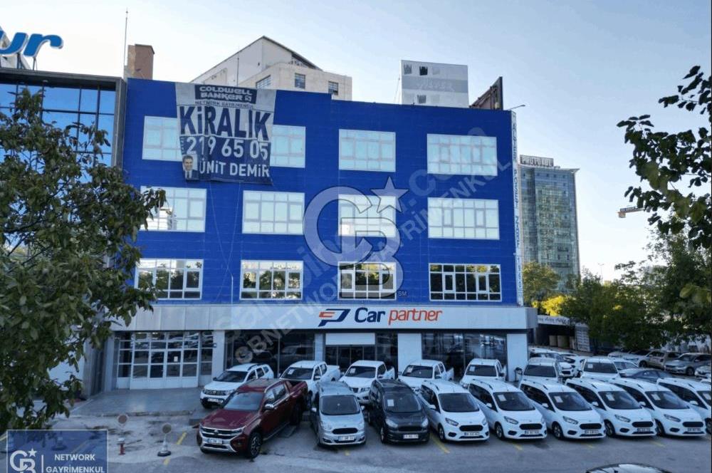 ANKARA KONYA YOLUNDA CEPHE 6000m2 KDV'Lİ KİRALIK BİNA