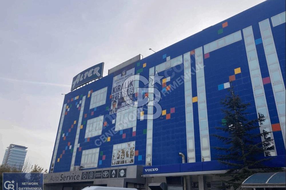 ANKARA KONYA YOLUNDA CEPHE 6000m2 KDV'Lİ KİRALIK BİNA