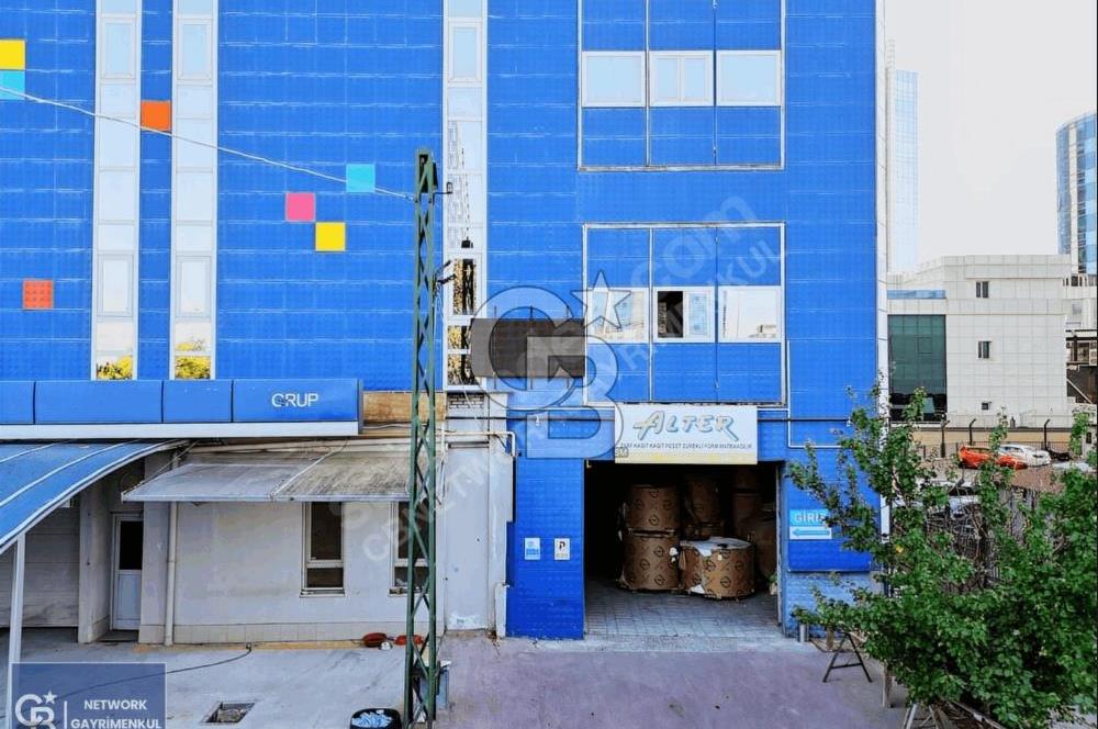 ANKARA KONYA YOLUNDA CEPHE 6000m2 KDV'Lİ KİRALIK BİNA