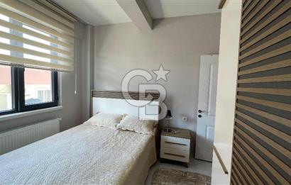 ATAKENT MAHALLESİNDE TRAMVAYA 2 DK SATILIK GENİŞ 1+1 DAİRE