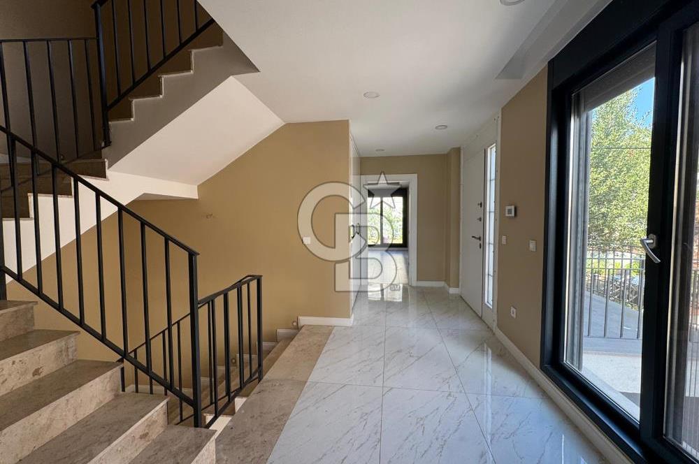 COLDWELL BANKER START'DAN ZEKERİYAKÖY'DE 4+1 VİLLA