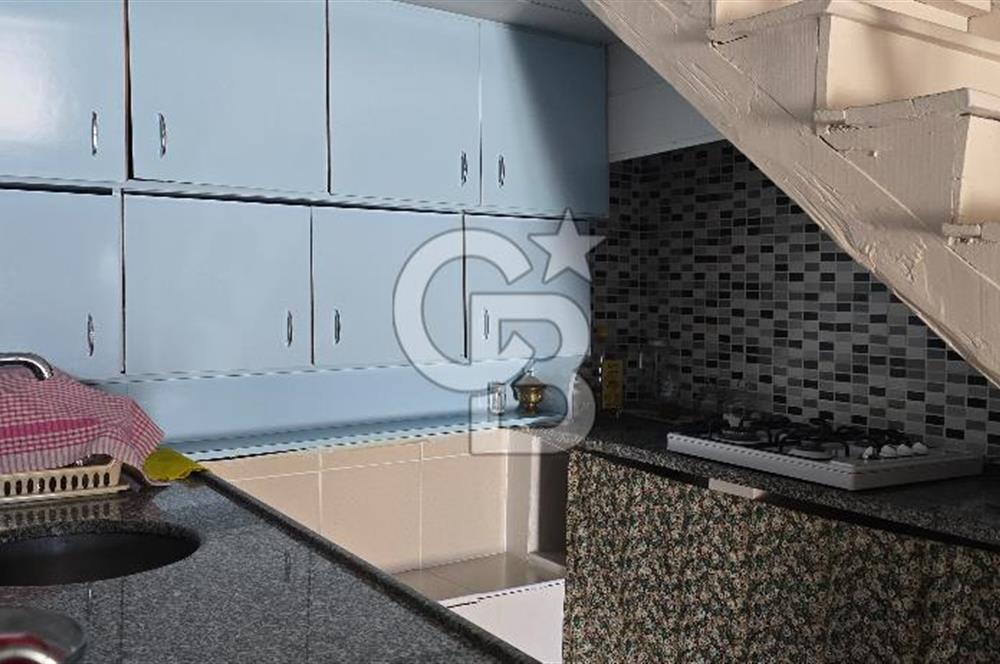 TERMAL AKKÖY KÖYİÇİ'NDE 1.649 m² ARAZİ İÇİNDE YAŞAMAYA HAZIR, BAKIMLI KÖY EVİ!