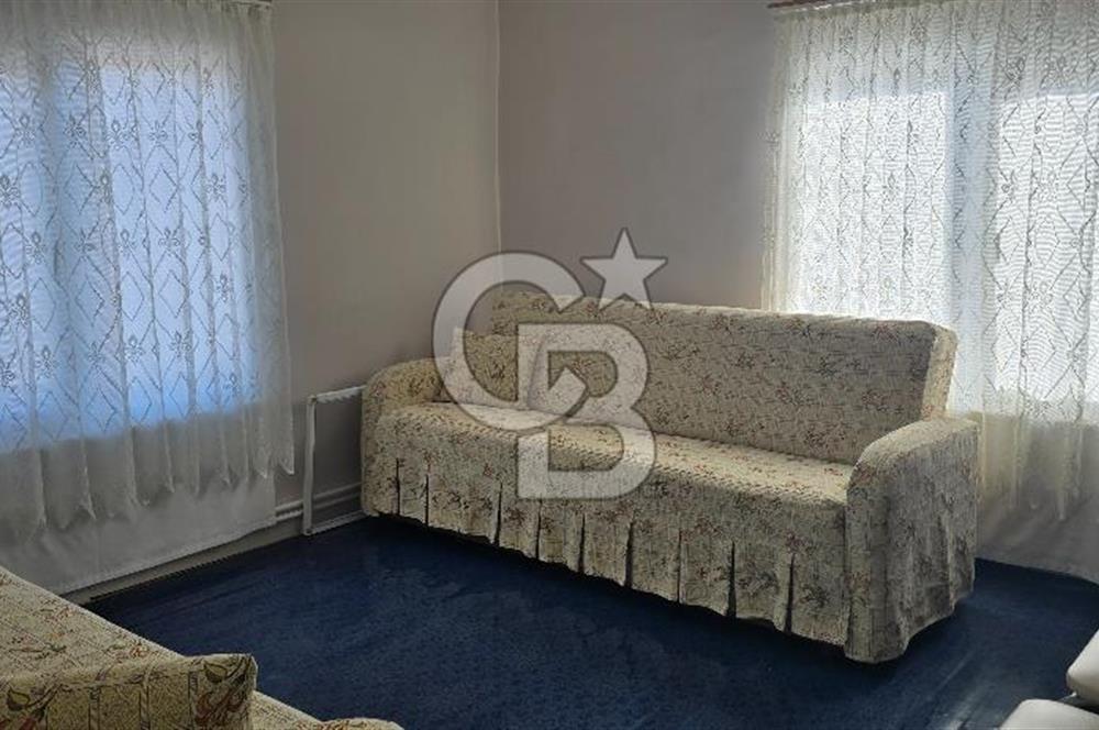 TERMAL AKKÖY KÖYİÇİ'NDE 1.649 m² ARAZİ İÇİNDE YAŞAMAYA HAZIR, BAKIMLI KÖY EVİ!