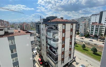 YENİ MAHALLE TRAMVAY DURAĞINA CEPHE FULL EŞYALI LÜKS KİRALIK 1+1