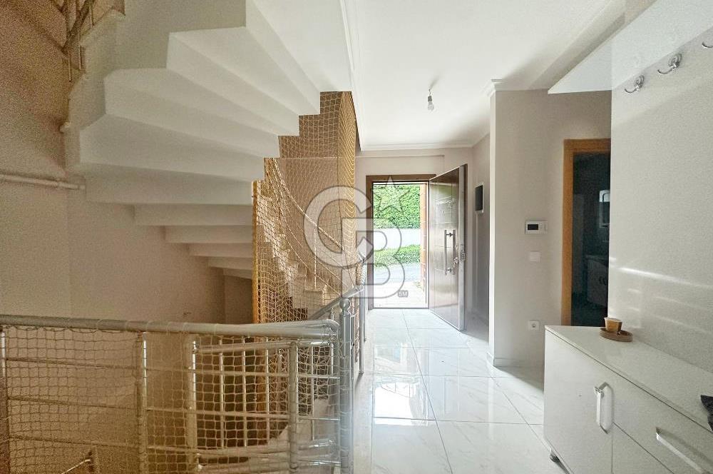 *COLDWELL BANKER*START*KÖY PRO.KOMŞU SİTEDE BOŞ TRİPLEKS VİLLA