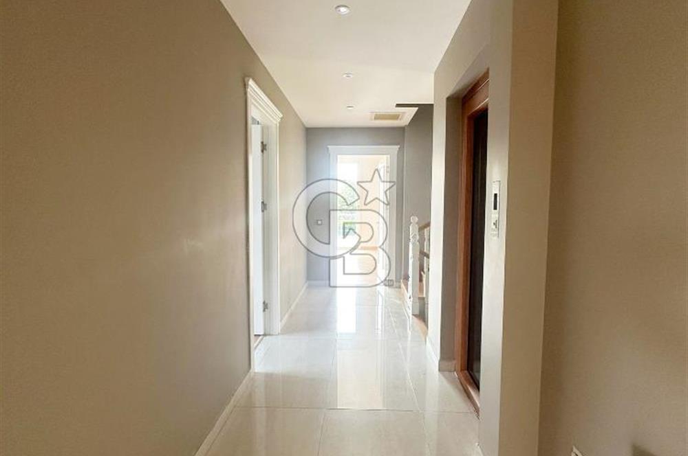 CB START*ZEKERİYAKÖYÜN KALBİNDE LÜKS'ÜN ZİRVESİNDE KİRALIK KONAK