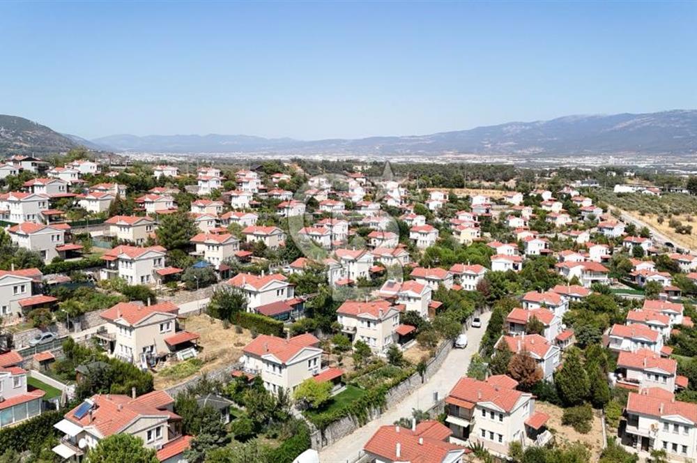 Kemalpaşa Yukarı kızılca Arkent sitesinde Satılık Villa