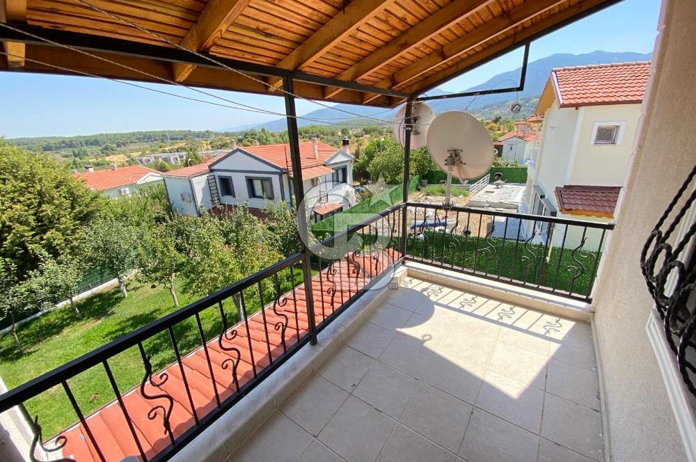 Kemalpaşa Yukarı kızılca Arkent sitesinde Satılık Villa